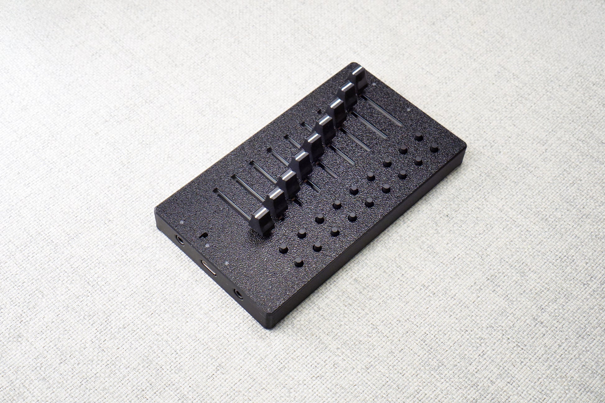 usb midi expression pedal ParksTool 9F18K1X USB-C MIDI