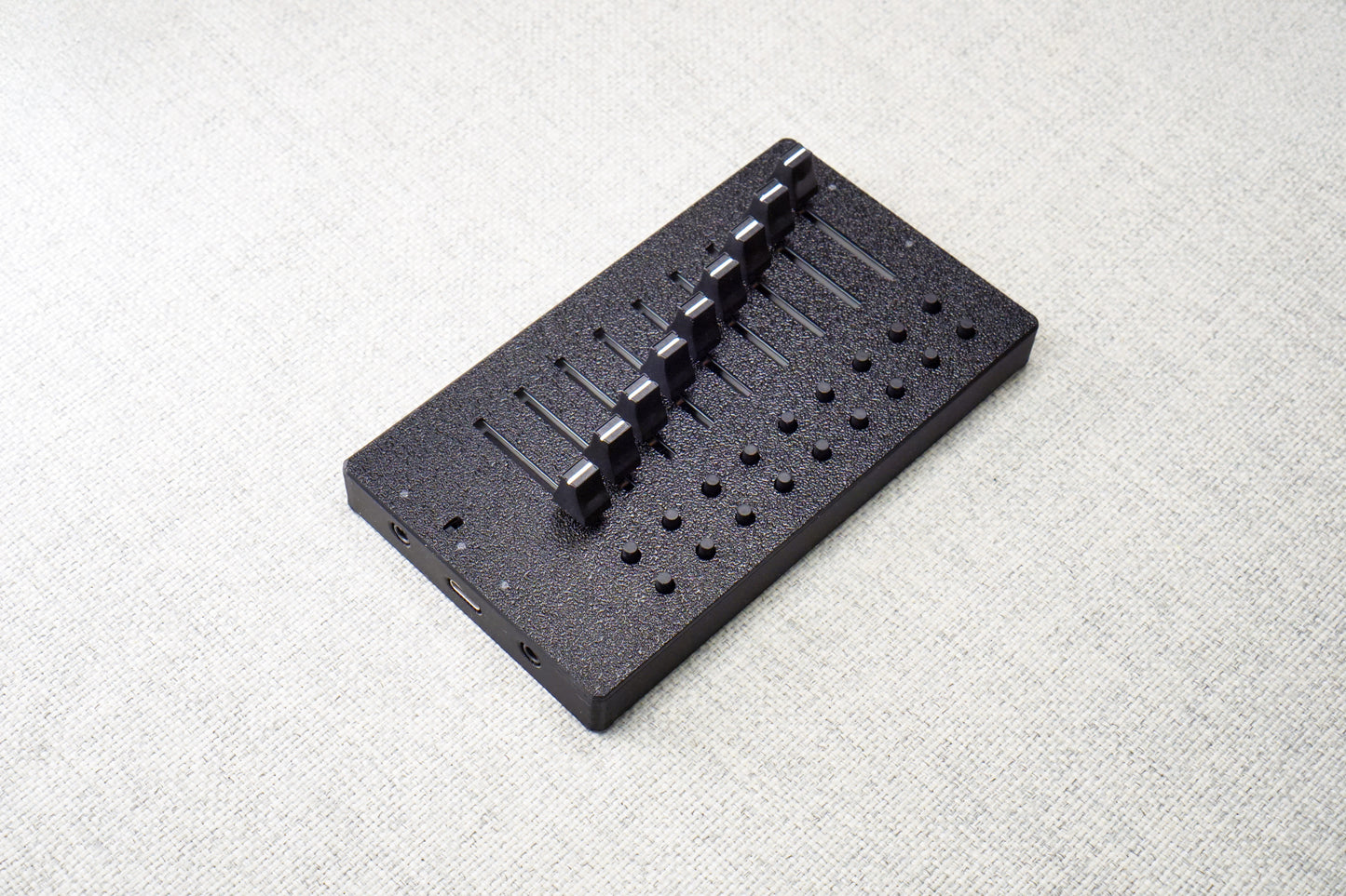 ParksTool 9F18K1X (9 Faders + 18 Keys + 1 Expression pedal input) MIDI Controller
